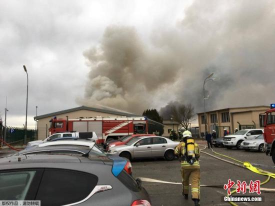  當?shù)貢r間12月12日，奧地利鮑姆加騰一座大型天然氣站發(fā)生爆炸，數(shù)人受傷。